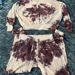 Tie-Dye Sweatshirt and Joggers Set